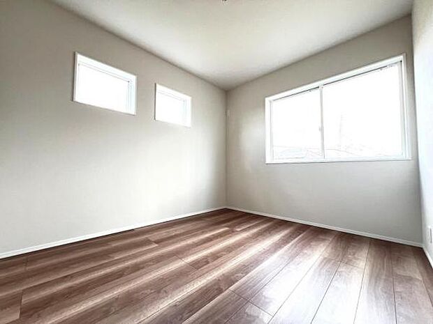 子供部屋にもちょうど良い大きさのお部屋です。