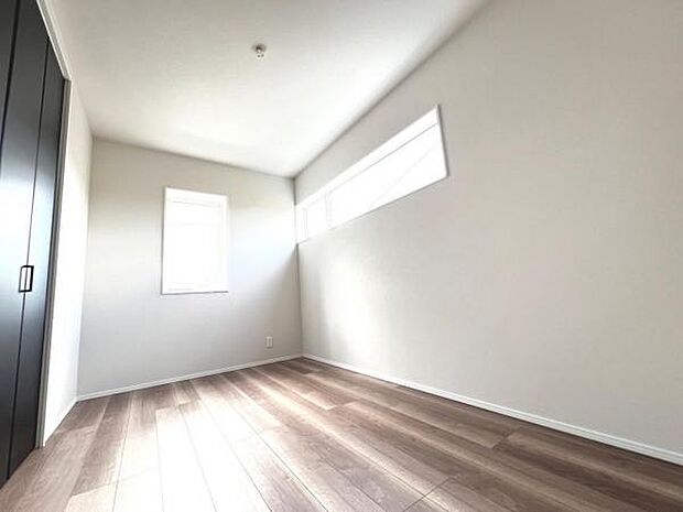 子供部屋や趣味の部屋など用途に合わせてお使いいただけます。