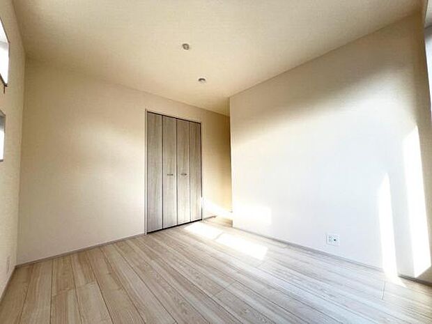 子供部屋にもちょうど良い大きさのお部屋です。