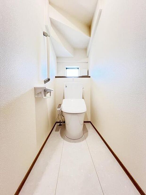 ほっと安らげるトイレ空間です。
