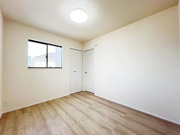 子供部屋にもちょうど良い大きさのお部屋です。
