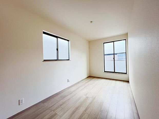 子供部屋にもちょうど良い大きさのお部屋です。