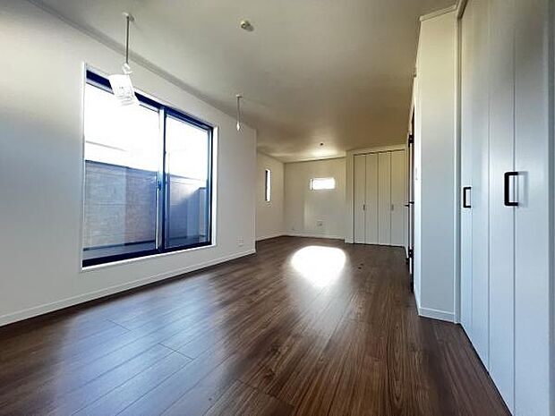 子供部屋にもちょうど良い大きさのお部屋です。