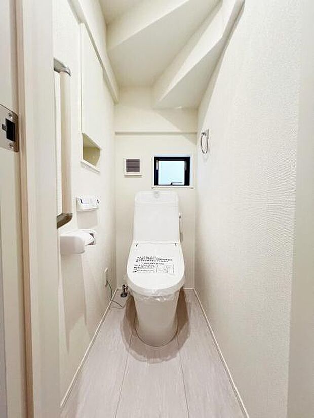 ほっと安らげるトイレ空間です。