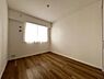 子供部屋：子供部屋にもちょうど良い大きさのお部屋です。