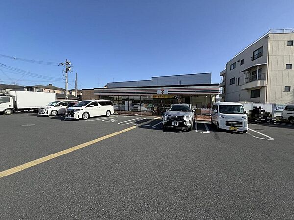 セブン-イレブン さいたま山崎店まで約710m（徒歩9分）