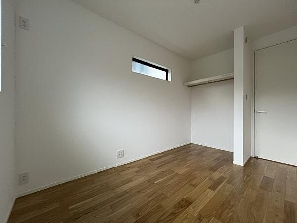 子供部屋にもちょうど良い大きさのお部屋です。