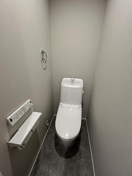 ほっと安らげるトイレ空間です。