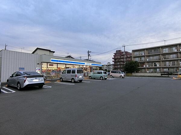 ローソン さいたま原山四丁目店まで約430m（徒歩6分）