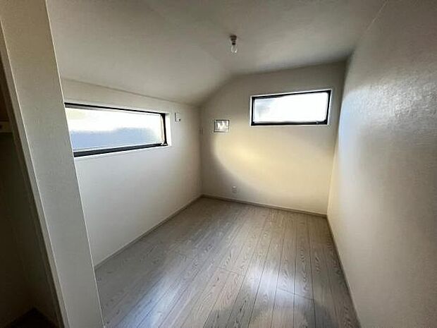 間取はファミリーにもおすすめ4LDKの新築戸建です。