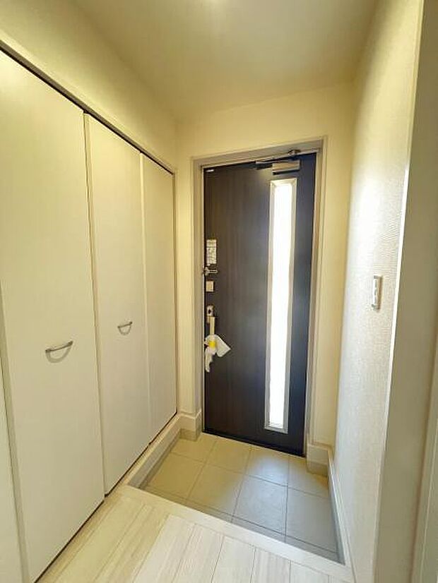 いつも気持ちよくご家族を迎えられる玄関です。