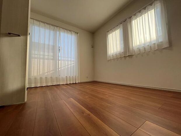 子供部屋にもちょうど良い大きさのお部屋です。