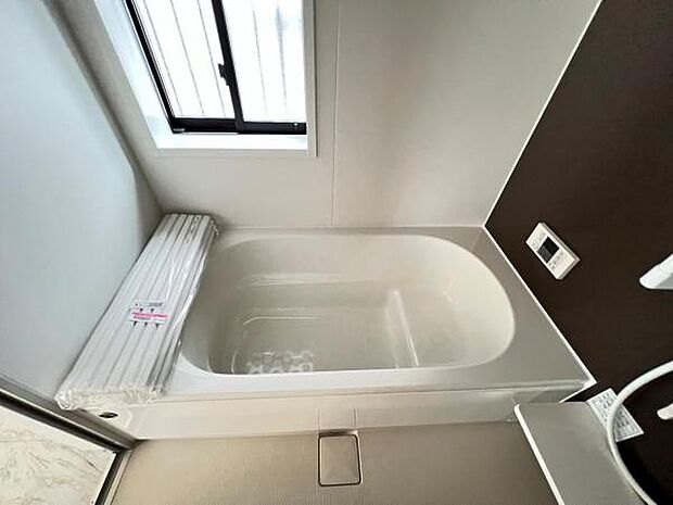 お風呂でほっとひといき。1日の疲れを癒しましょう。