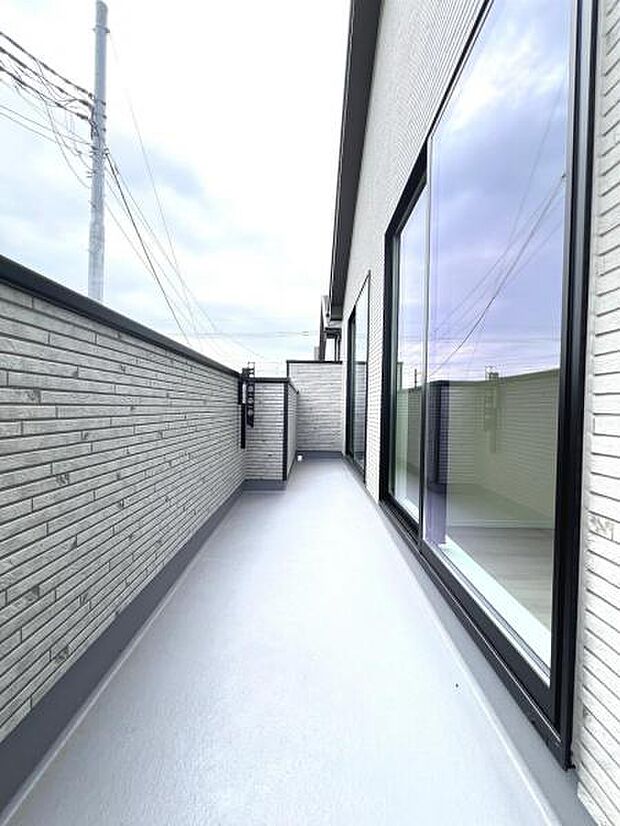 お洗濯ものを気持ち良く太陽の光で干せるのが嬉しいですね。