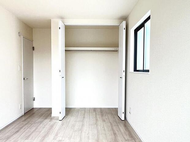 収納豊富な間取りで、室内もスッキリ快適です。