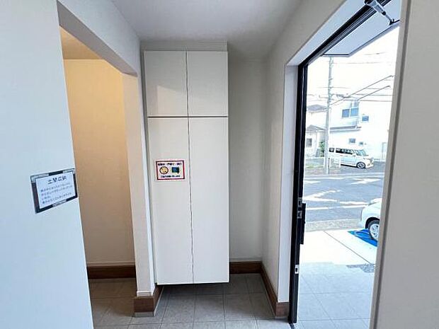 いつも気持ちよくご家族を迎えられる玄関です。