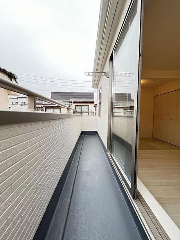 お洗濯ものを気持ち良く太陽の光で干せるのが嬉しいですね。