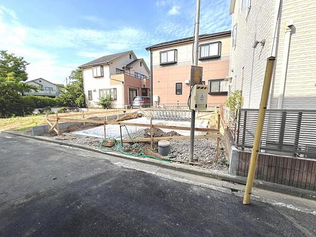 現地写真です。周辺環境も含めてご確認ください。