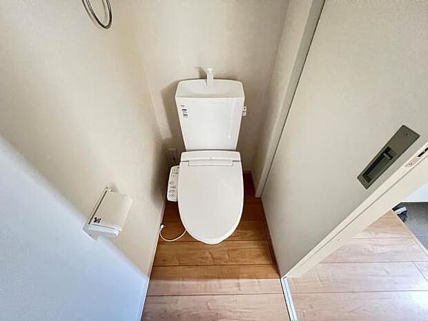 ほっと安らげるトイレ空間です。