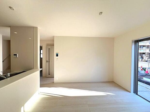 ご家族の温かい時間を演出するダイニングスペースです。