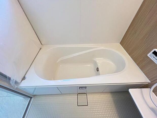 お風呂でほっとひといき。1日の疲れを癒しましょう。