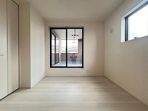 子供部屋にもちょうど良い大きさのお部屋です。