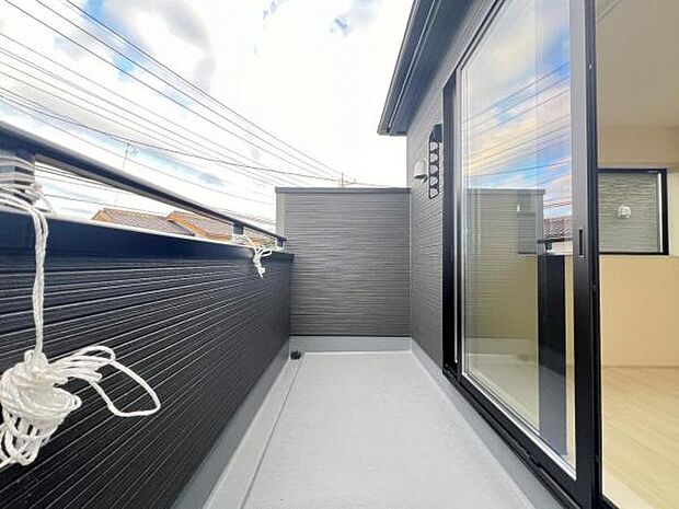 お洗濯ものを気持ち良く太陽の光で干せるのが嬉しいですね。