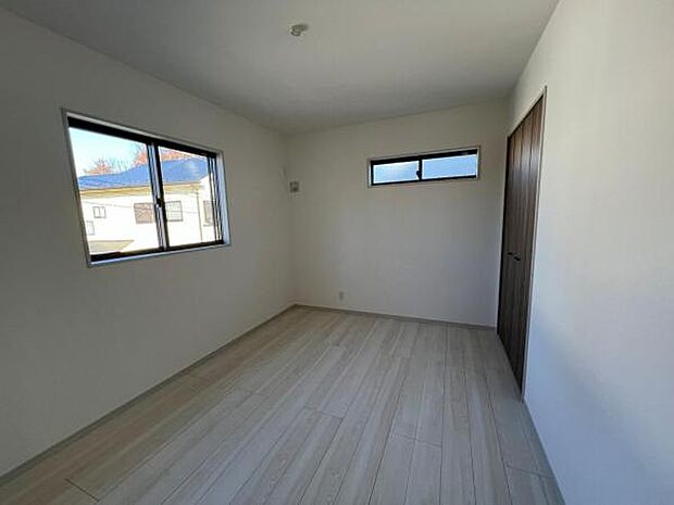 子供部屋にもちょうど良い大きさのお部屋です。