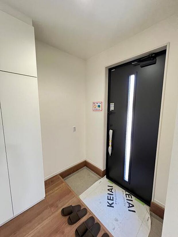 いつも気持ちよくご家族を迎えられる玄関です。