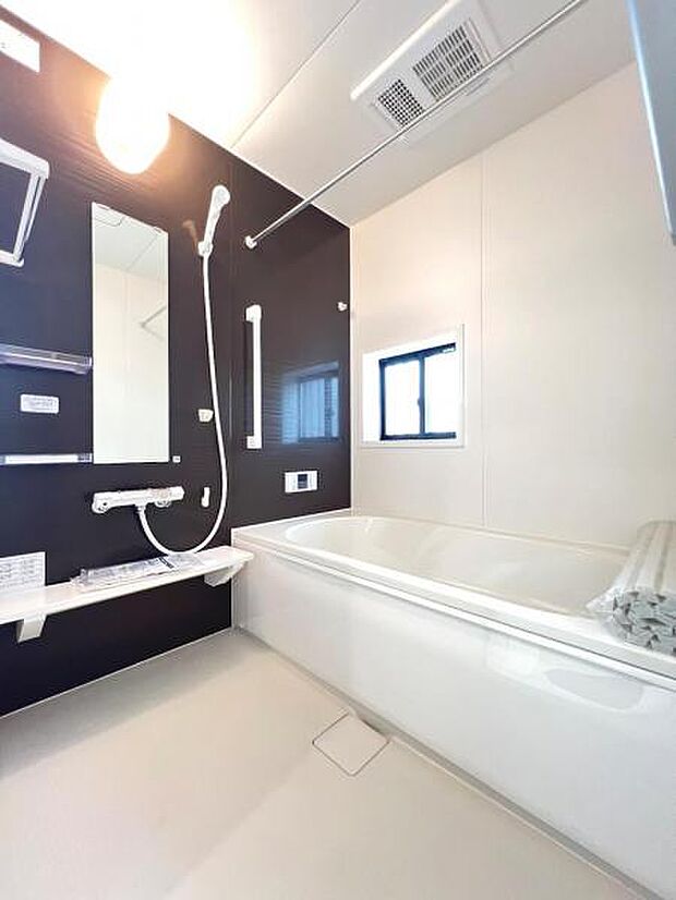 お風呂でほっとひといき。1日の疲れを癒しましょう。