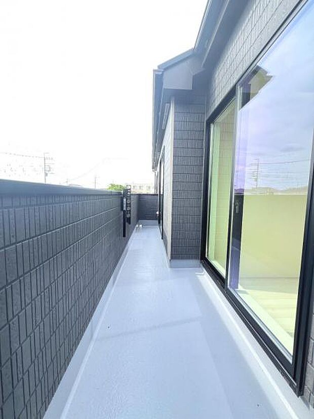 お洗濯ものを気持ち良く太陽の光で干せるのが嬉しいですね。