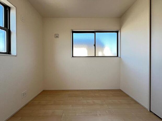 間取はファミリーにもおすすめ4LDKの新築戸建です。