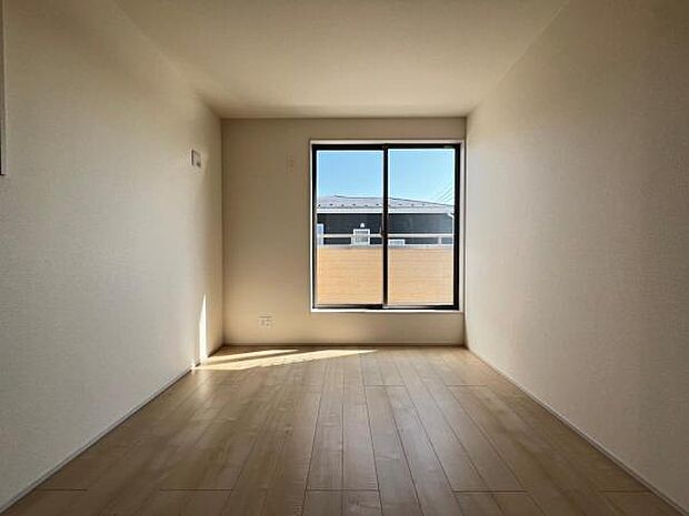 子供部屋にもちょうど良い大きさのお部屋です。