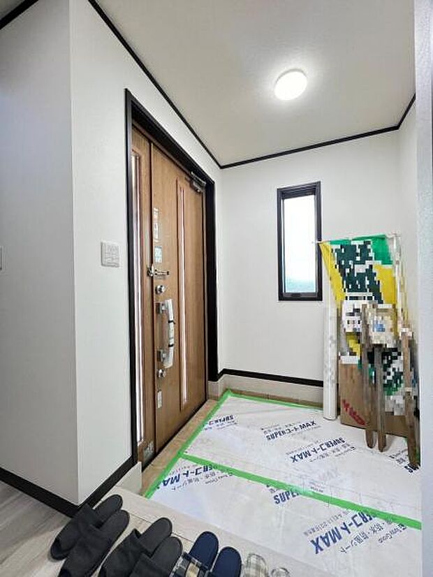 いつも気持ちよくご家族を迎えられる玄関です。