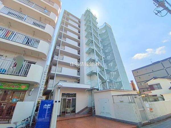 apartment 埼玉県越谷市南越谷4丁目
地図を見る