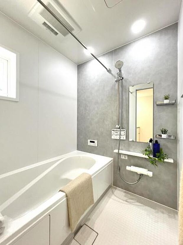 お風呂でほっとひといき。1日の疲れを癒しましょう。