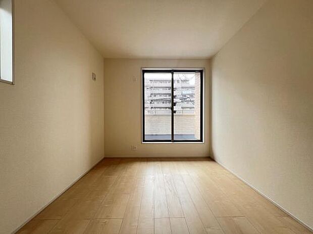 子供部屋にもちょうど良い大きさのお部屋です。