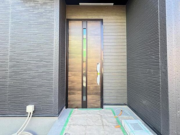 いつも気持ちよくご家族を迎えられる玄関です。