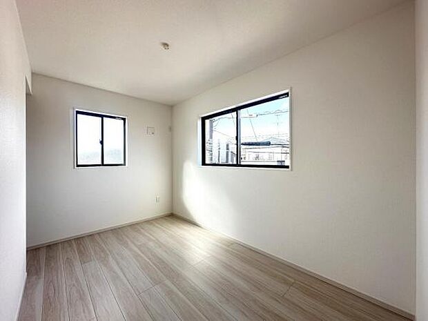 子供部屋にもちょうど良い大きさのお部屋です。