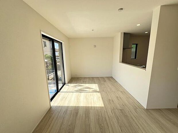 ご家族の温かい時間を演出するダイニングスペースです。