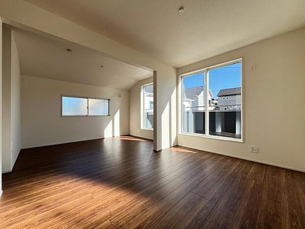 間取はファミリーにもおすすめ4LDKの新築戸建です。