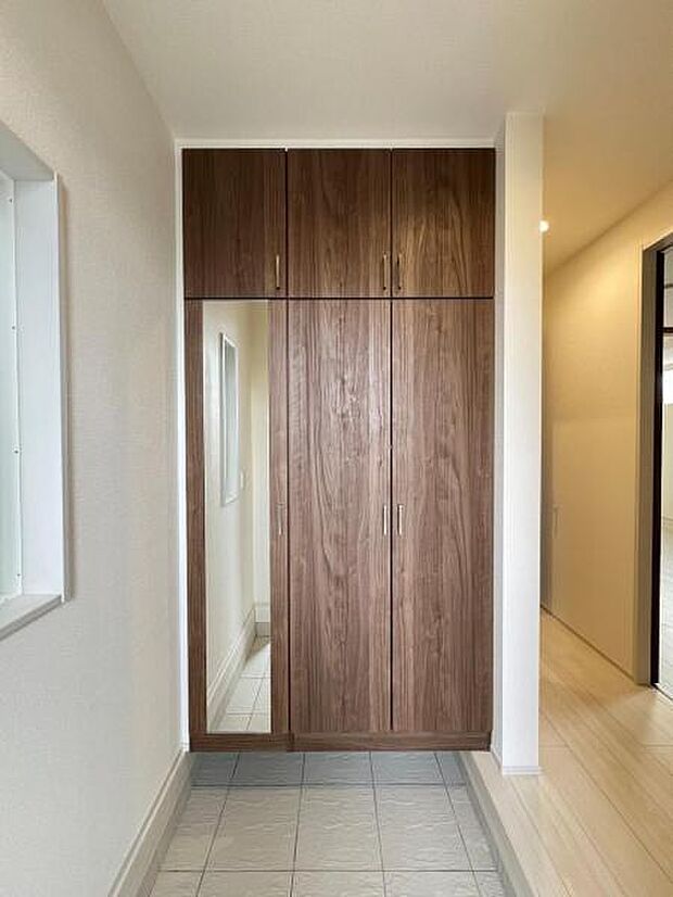 いつも気持ちよくご家族を迎えられる玄関です。