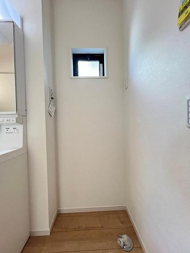 お天気を気にせずお洗濯ができ、室内干し可能です。