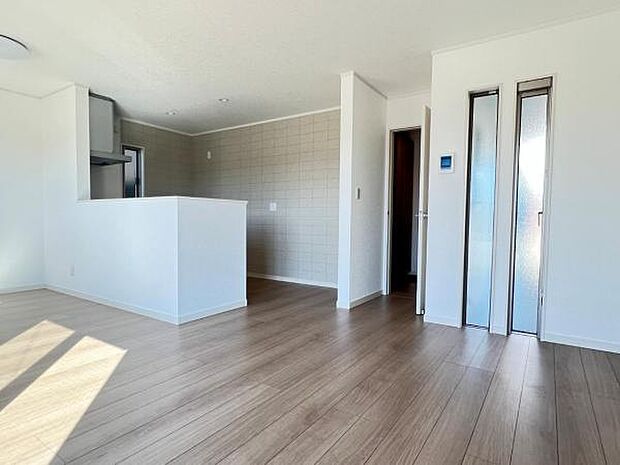 家族団らんの場所としてゆったりと居心地の良いリビングです。