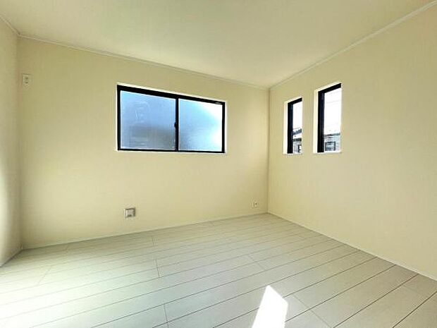 子供部屋にもちょうど良い大きさのお部屋です。