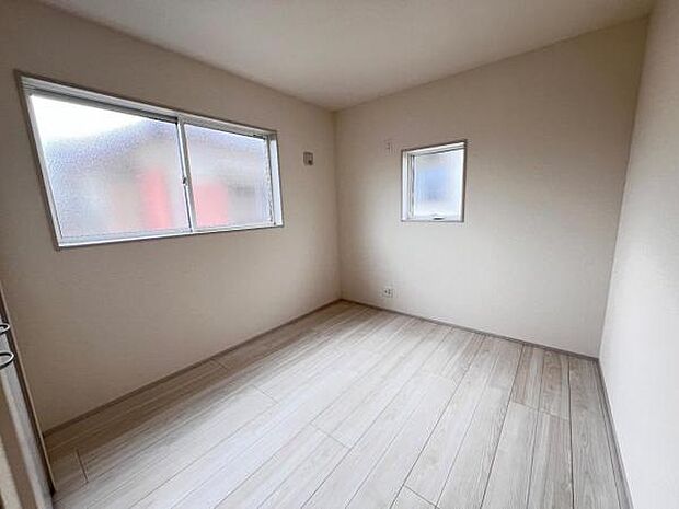 子供部屋にもちょうど良い大きさのお部屋です。