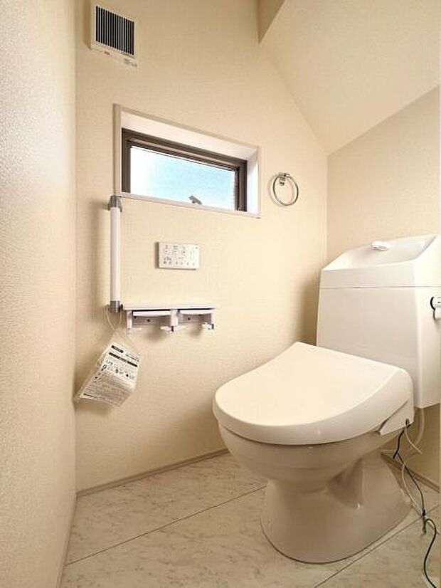 ほっと安らげるトイレ空間です。
