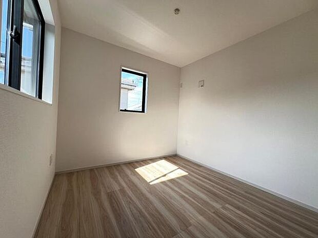 子供部屋にもちょうど良い大きさのお部屋です。