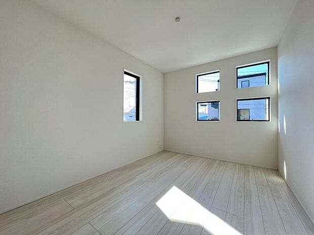 子供部屋にもちょうど良い大きさのお部屋です。