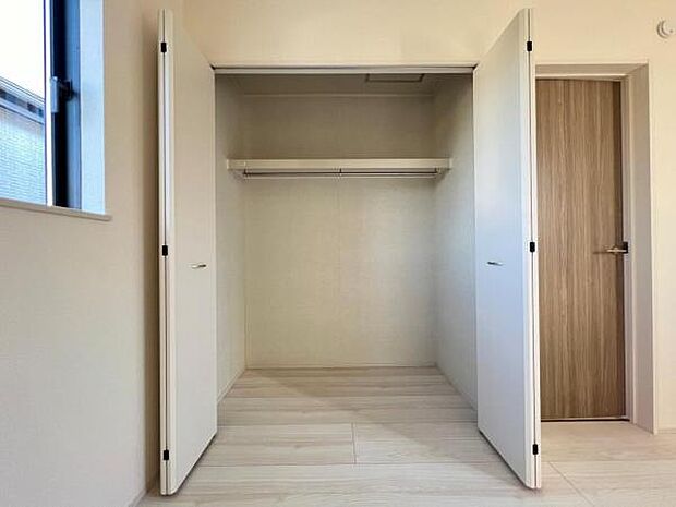 収納豊富な間取りで、室内もスッキリ快適です。